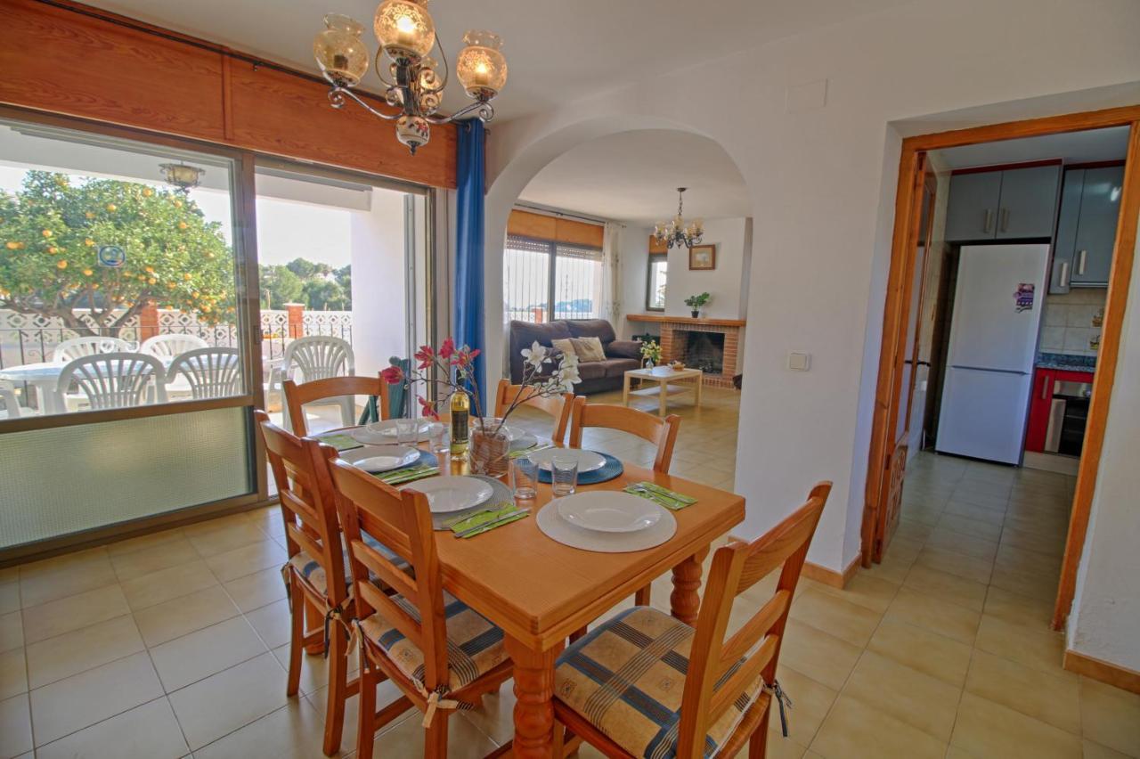 Holiday Villa Bellota Бениса Екстериор снимка
